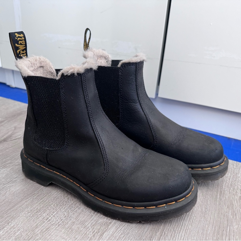 Like New Dr. Martens 2976 Leonore Chelsea Faux Fur Boot